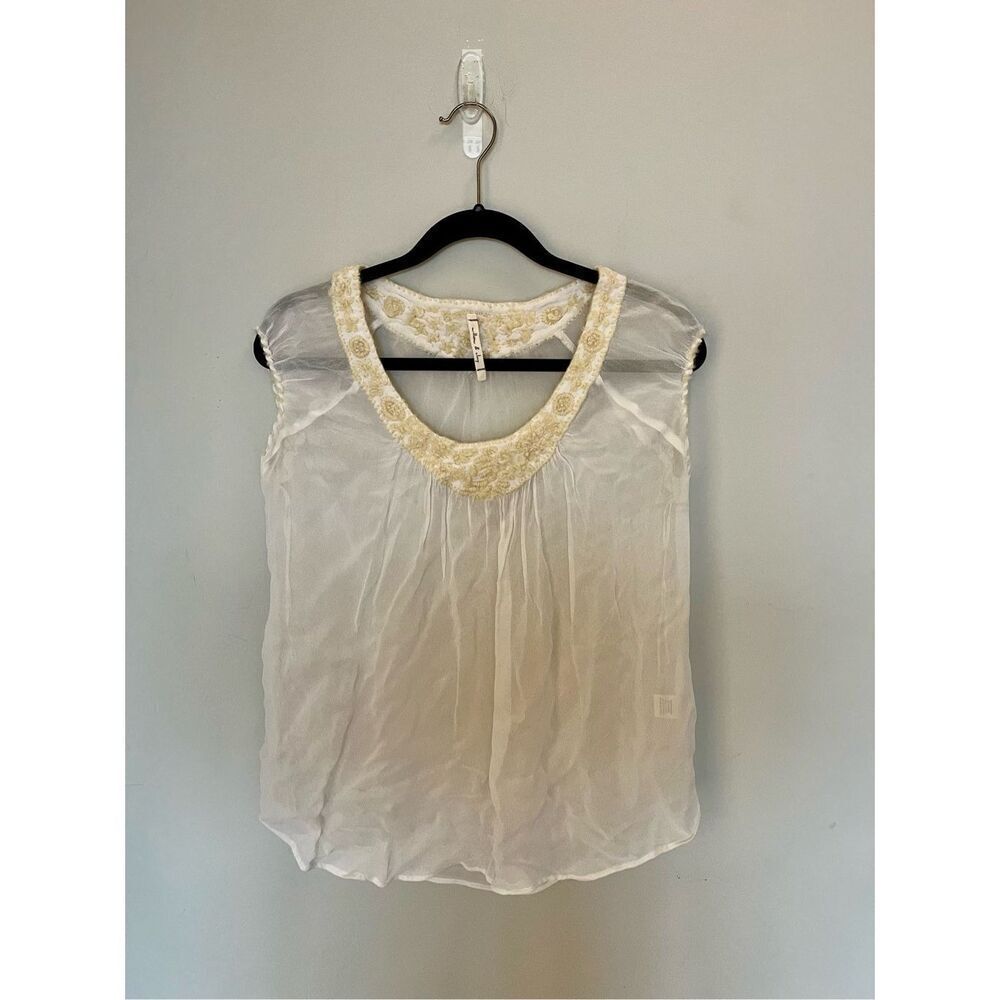 Willow & Clay white sheer embroidered blouse small